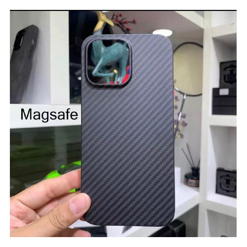 Essentials Carbon Fiber Case For iPhone 14 Pro - Image 7